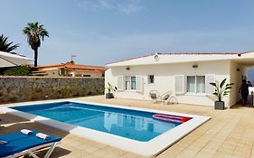 Beachfront Villa And Pool