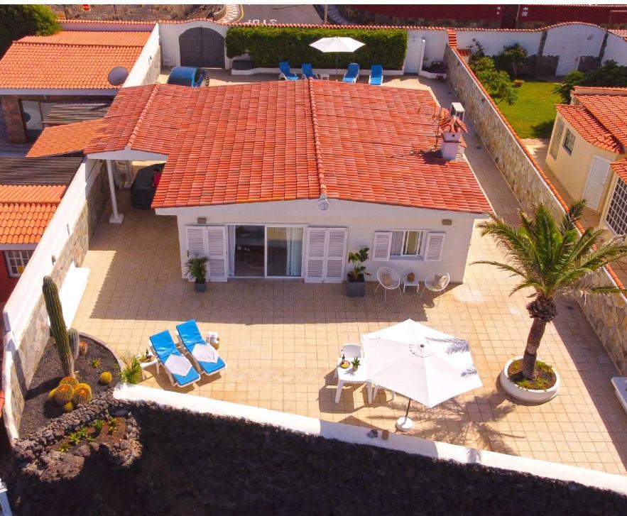 Beachfront Villa And Pool Puerto de Santiago  Exterior photo